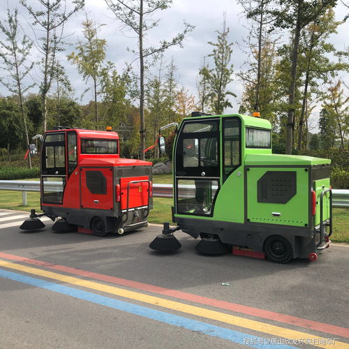 駕駛式清掃車 高效環(huán)衛(wèi)解決方案與市場(chǎng)行情